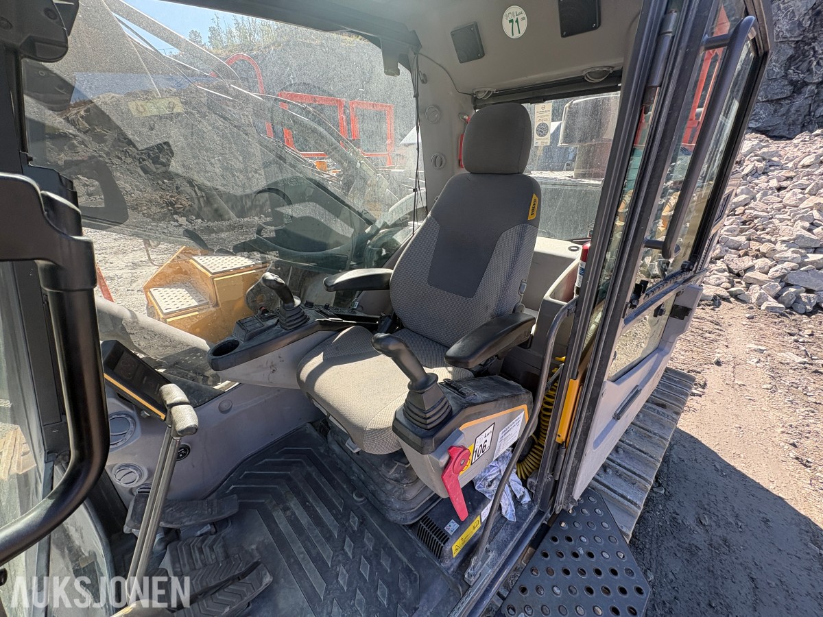 2017 Volvo EC480EL Beltegraver, KM3 HK-feste, 3000 l graveskuffe, sentralsmøring, 11 792 timer - nylig sertifisert