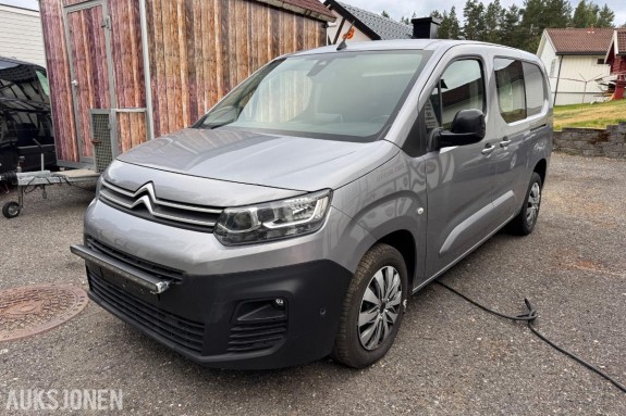 2022 Citroen Berlingo BlueHDI 100hk L2 / EU-godkjent / 149813km