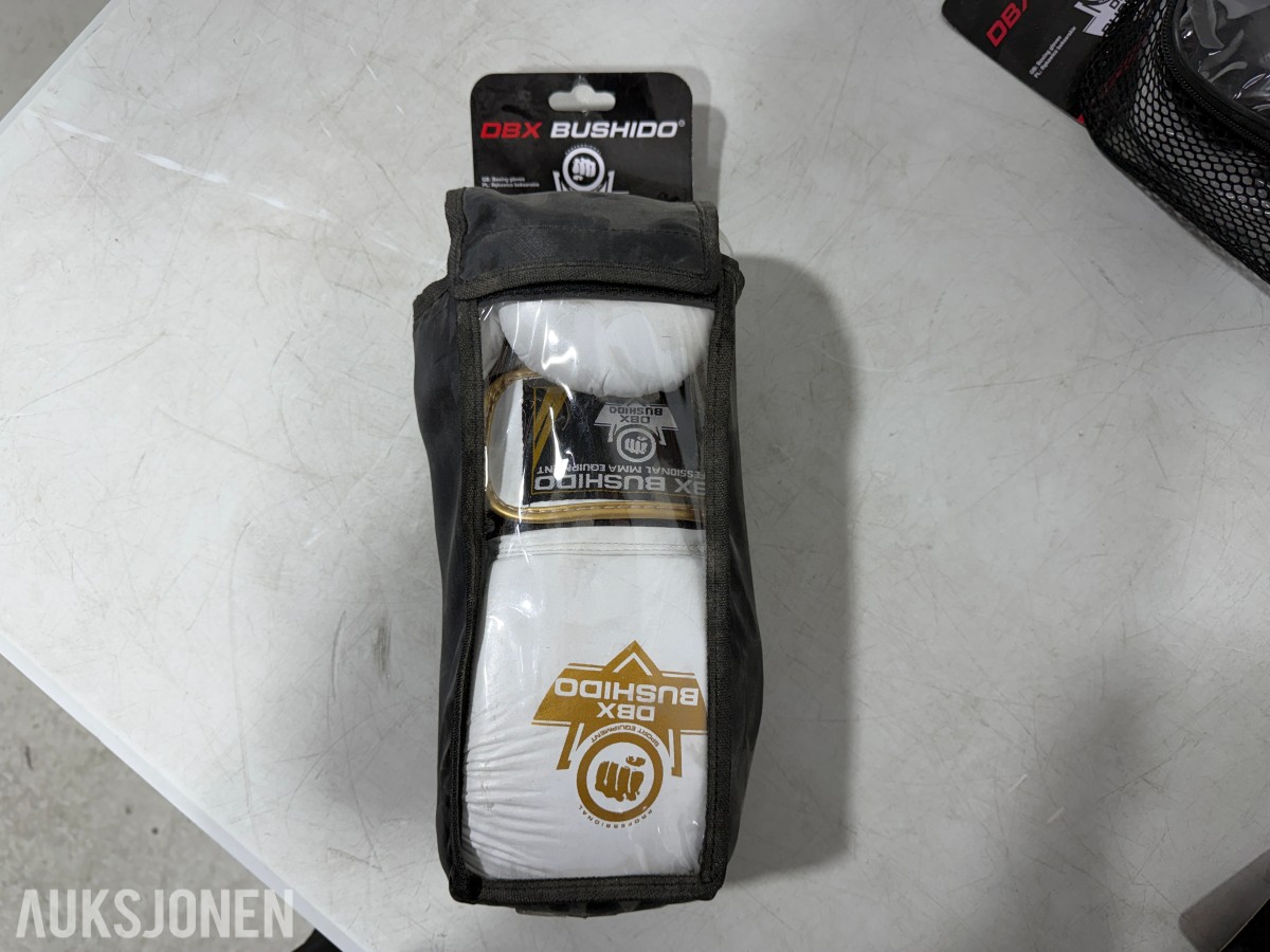 12 par DBX Bushido boksehansker