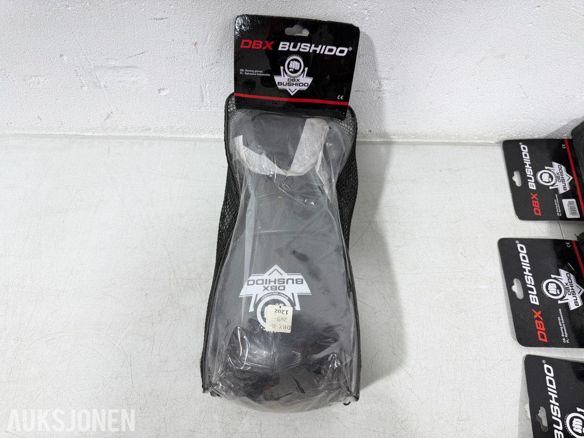 12 par DBX Bushido boksehansker