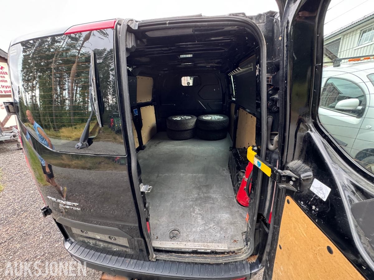 2018 Ford Transit Custom 2.0-131 D, 145768km