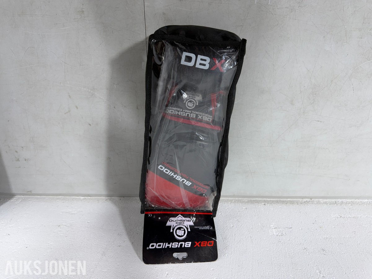 Parti med 13 par DBX Bushido boksehansker