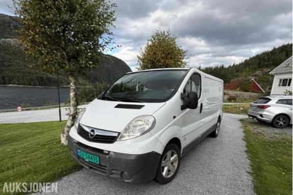 2008 Opel Vivaro 2.0 Diesel, EU OK til 10.2027, Hengerfeste