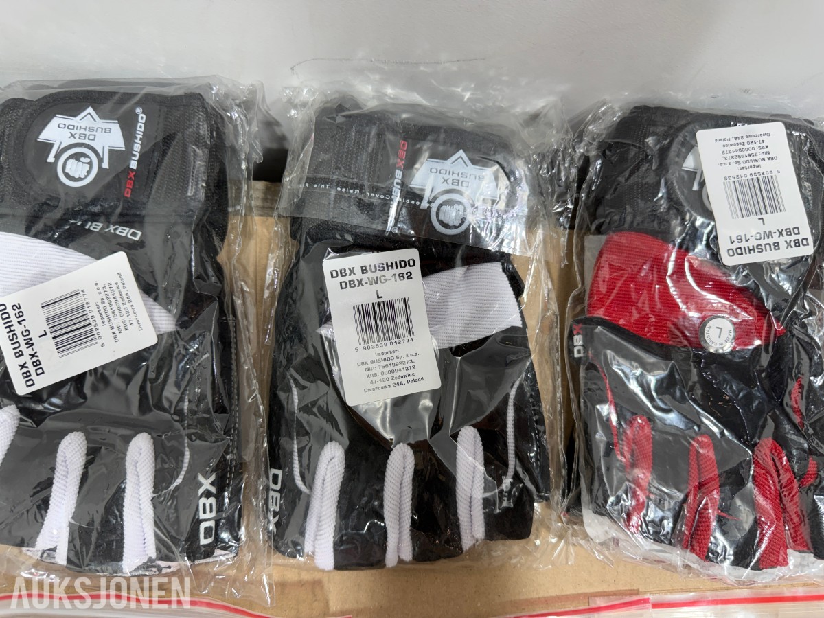 DBX Bushido treningsutstyr – MMA- og treningshansker