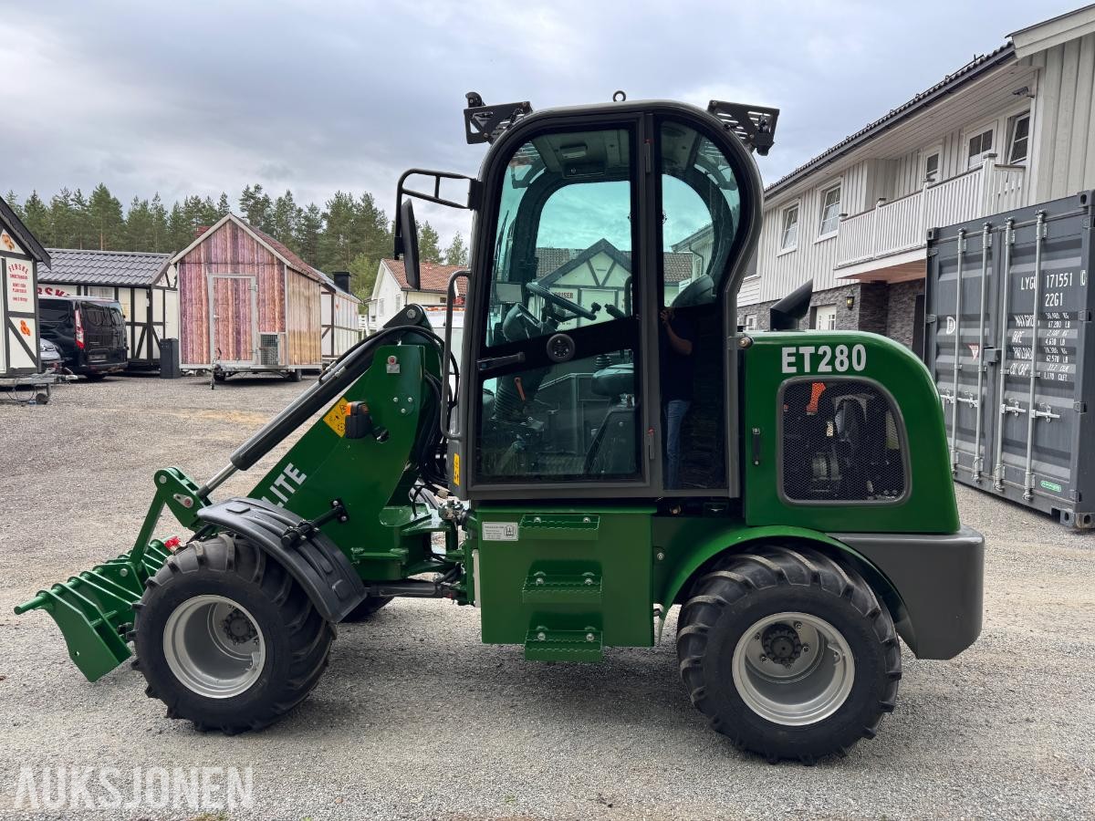 2025 Elite ET280 hjullaster 4x4 med tilbehør / NY 