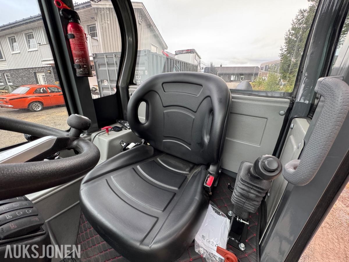 2025 Elite ET280 hjullaster 4x4 med tilbehør / NY 