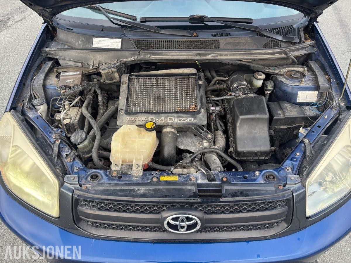 2003 Toyota RAV4 2.0 D-4D 116 HK 4WD