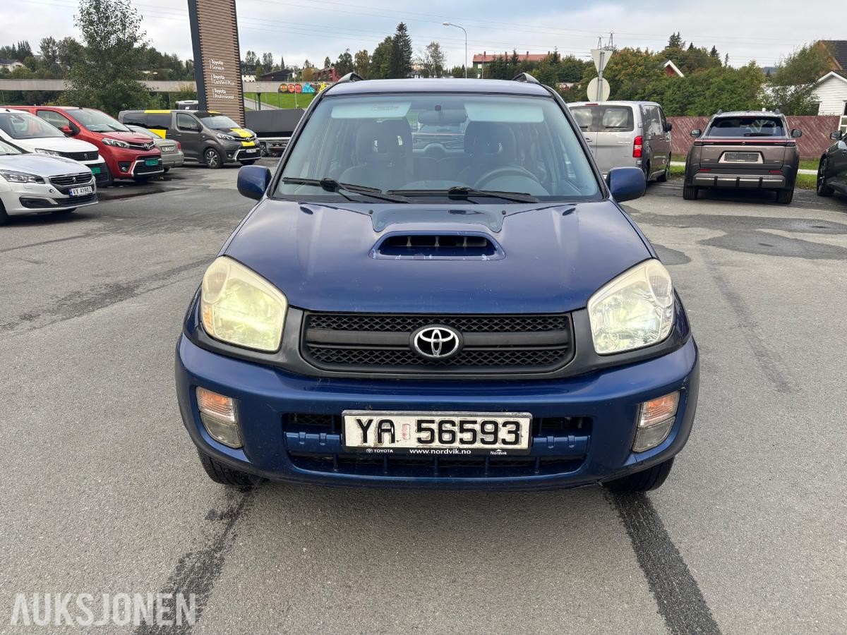 2003 Toyota RAV4 2.0 D-4D 116 HK 4WD