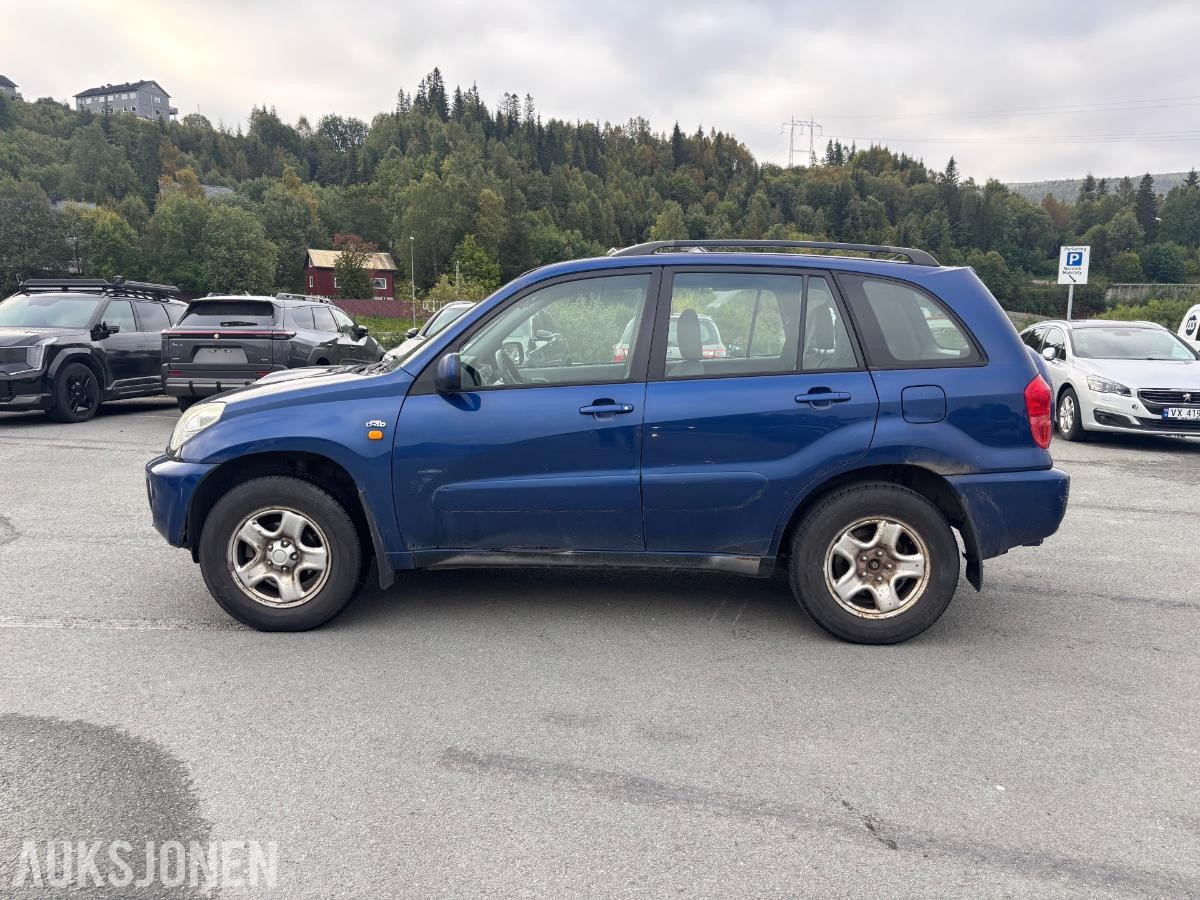 2003 Toyota RAV4 2.0 D-4D 116 HK 4WD