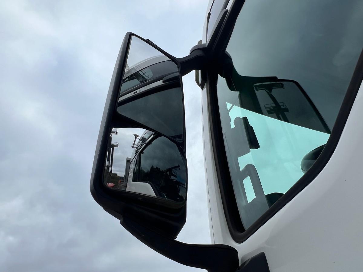 2009 MAN TGX 33.680 V8
