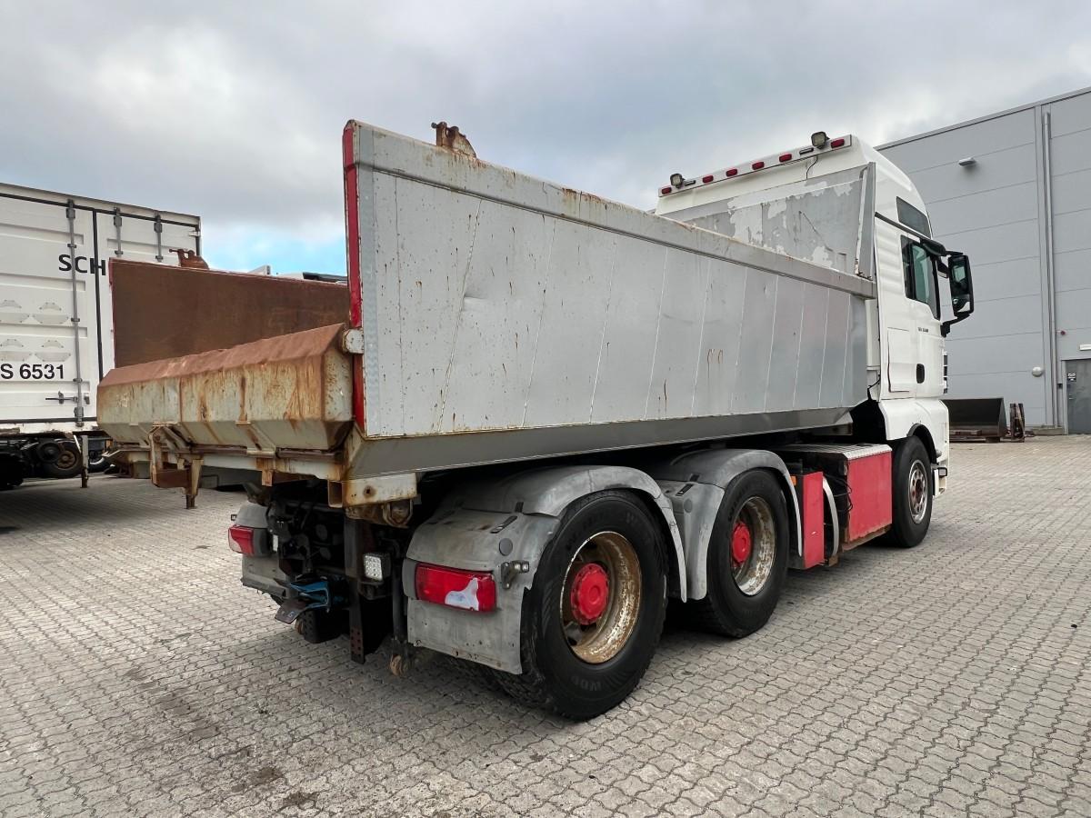 2009 MAN TGX 33.680 V8