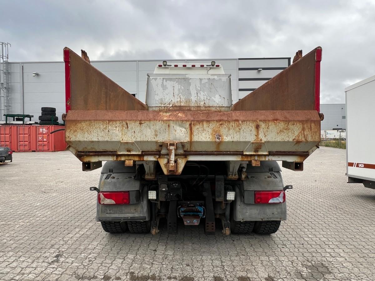 2009 MAN TGX 33.680 V8