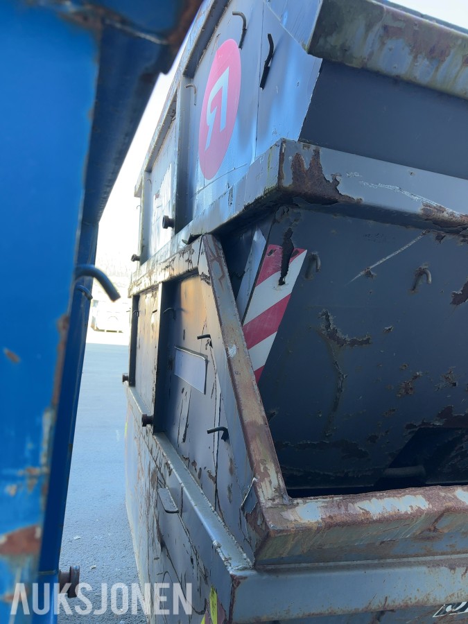 2 stk. 10 m³ avfallscontainer / Liftcontainer