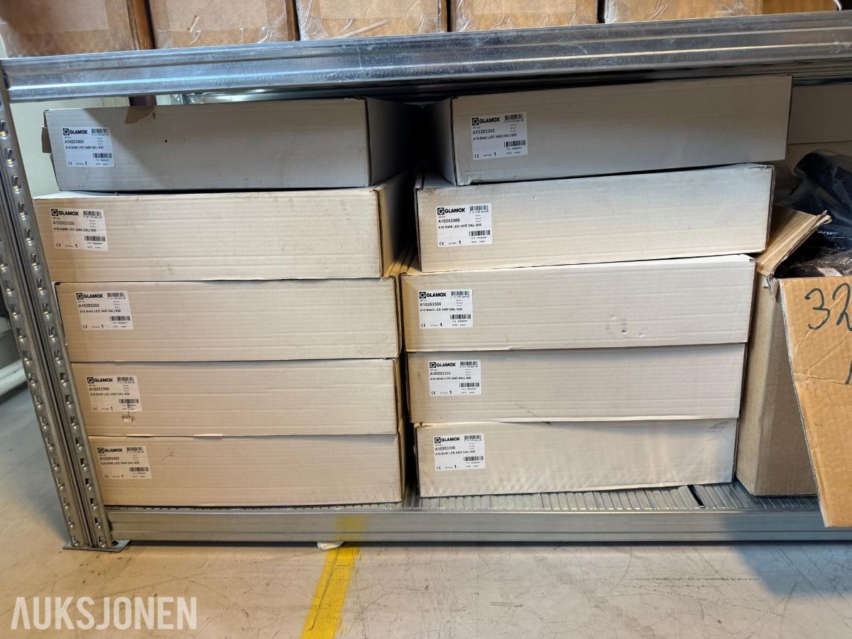 30 stk. ubrukte Glamox A10 S440 LED-lamper