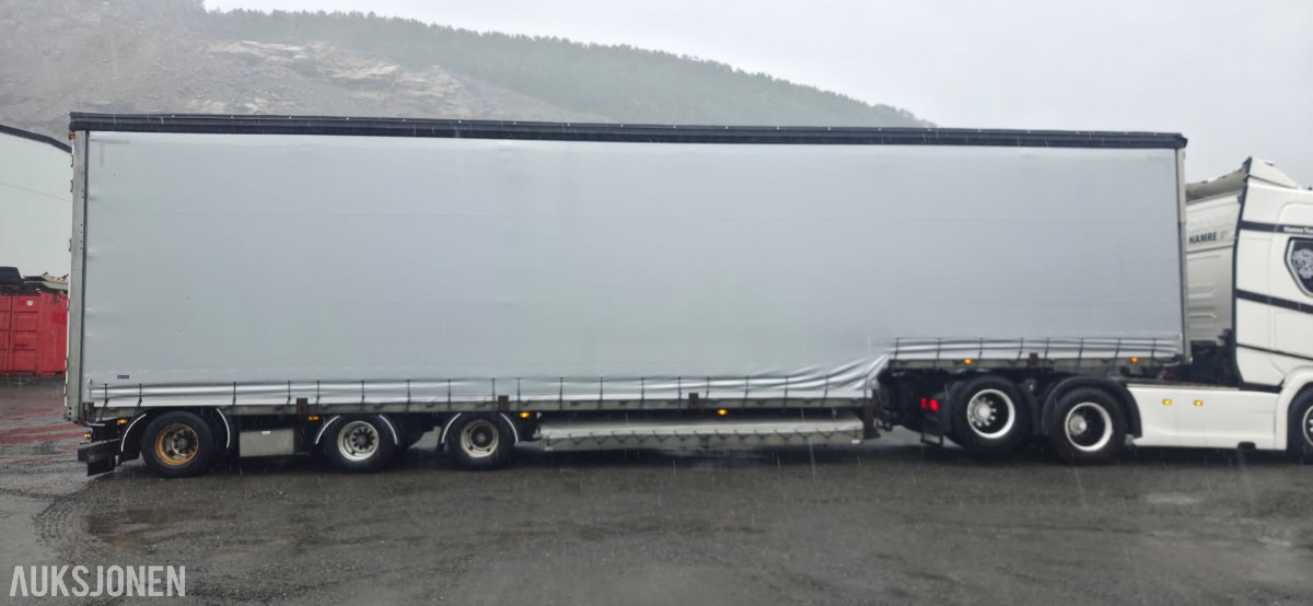 2016 Sommer SPS270PR-CU NL semitrailer, kapelloppbygg, hevbart tak