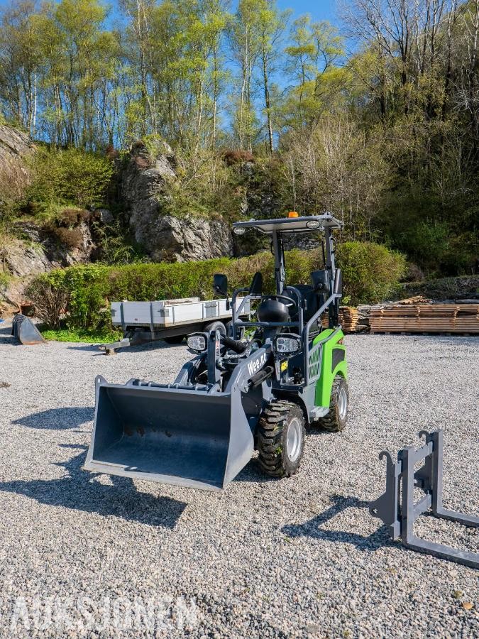 Dyrskun 2026, RWX ER08E - Kompaktlaster