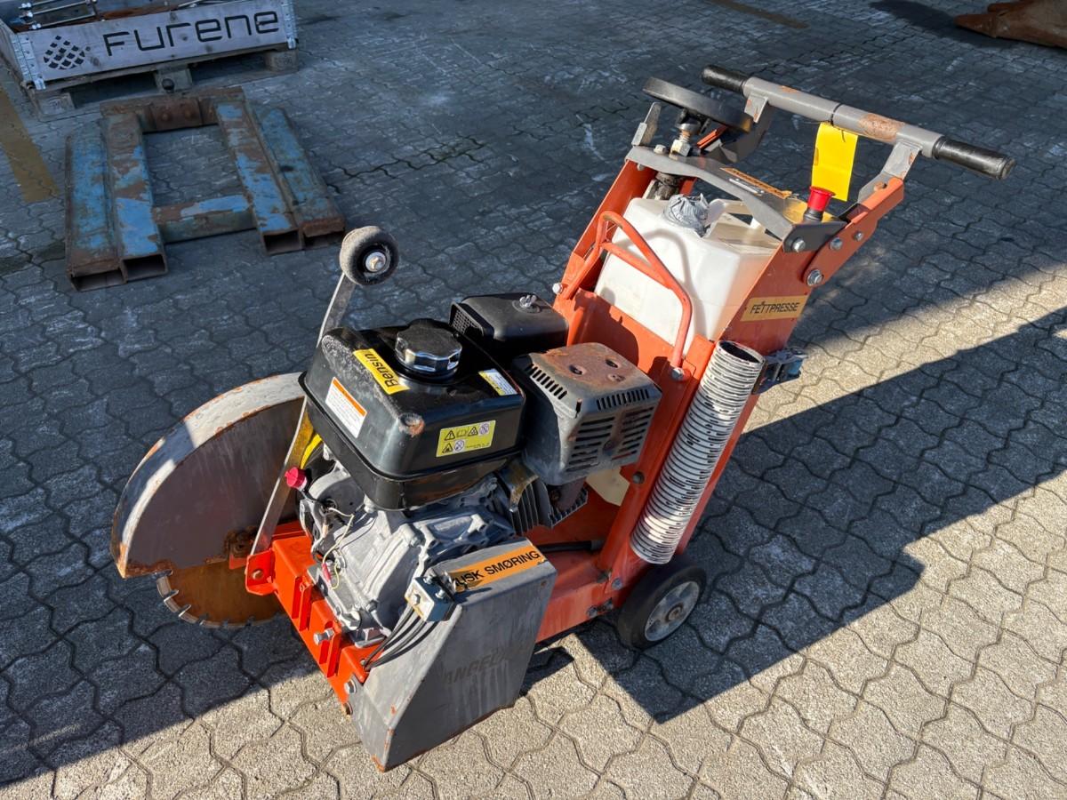 Husqvarna FS 400 LV bensindrevet betong/asfalt sag