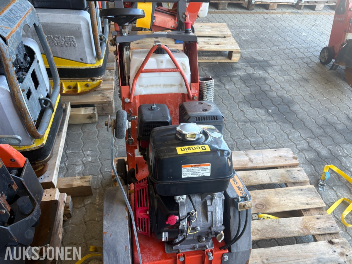 Husqvarna FS 400 LV Asfaltsag
