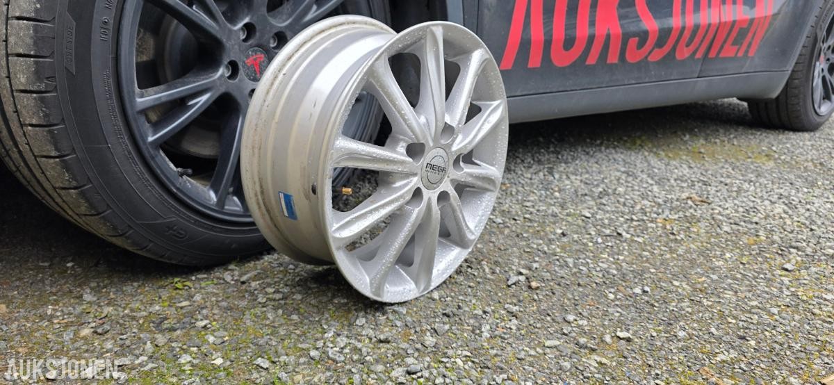 1 Mega Wheels Virgo Silver