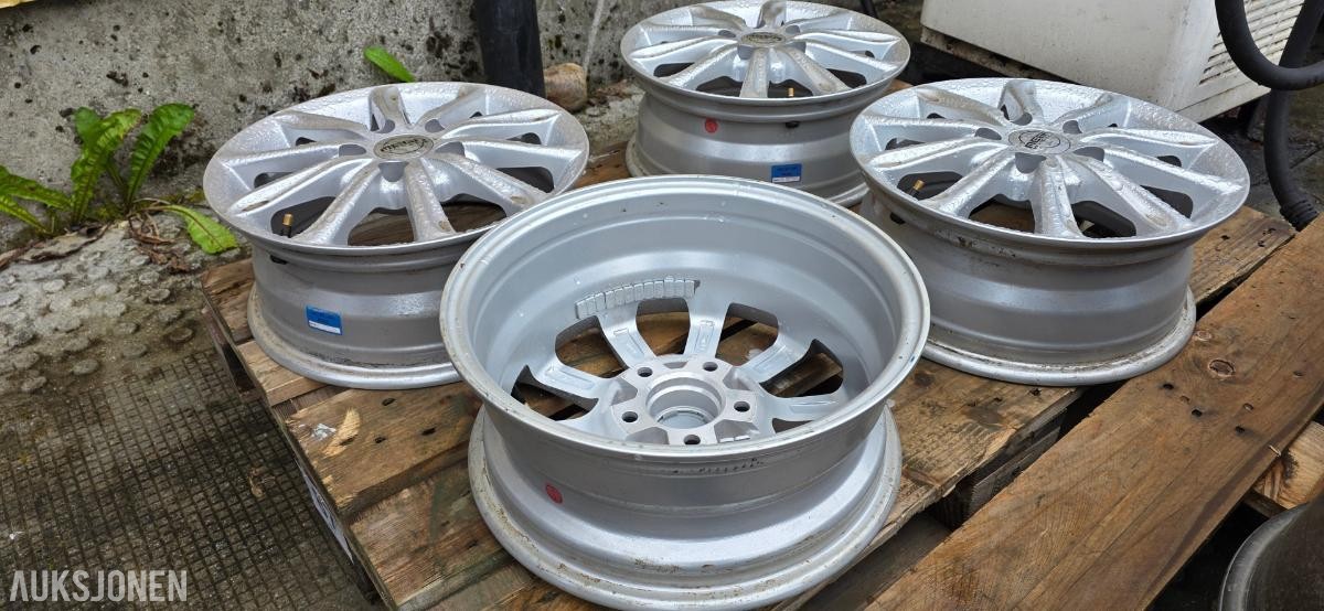 1 Mega Wheels Virgo Silver