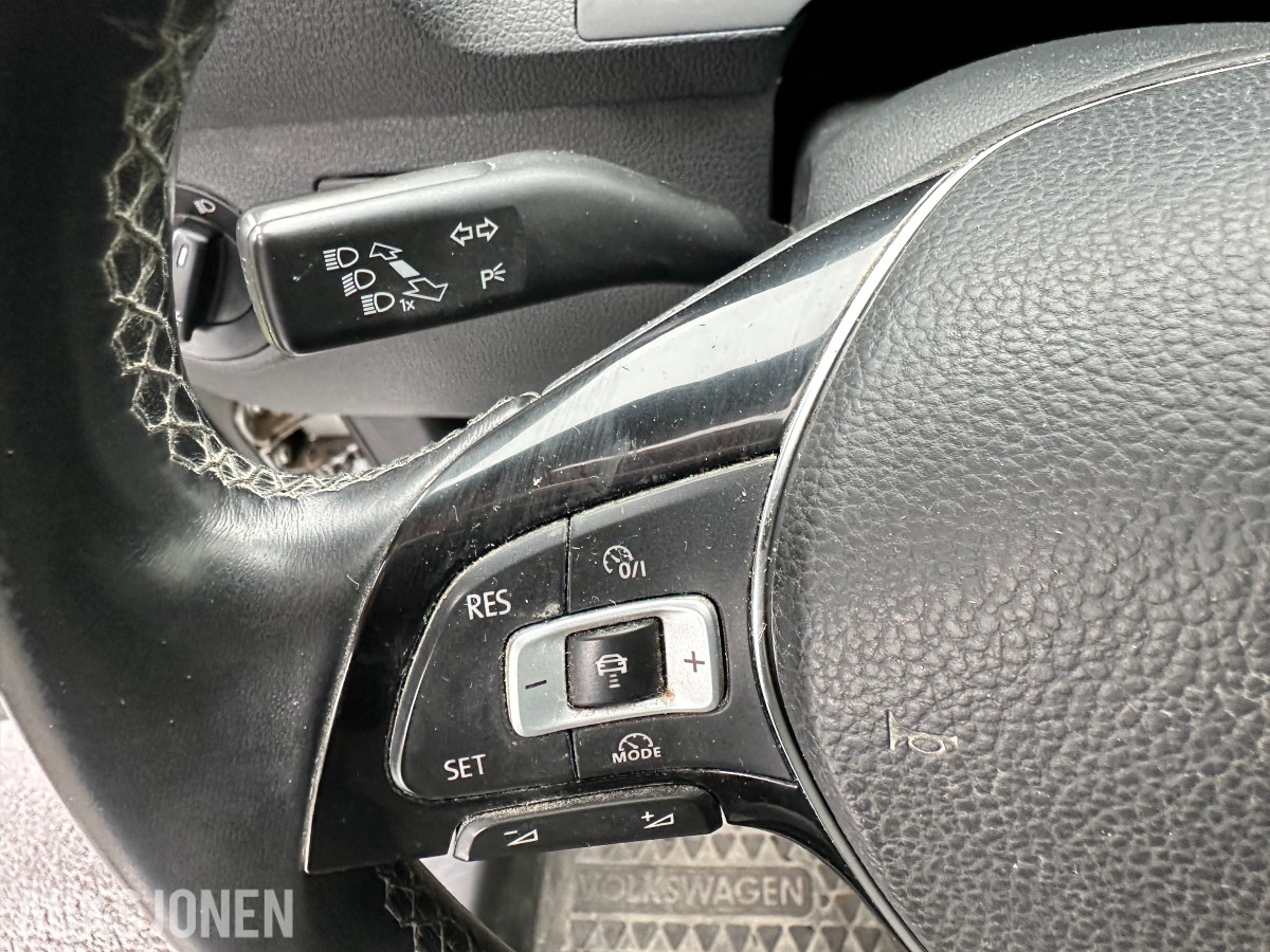 2018 Volkswagen CADDY 2.0 TDI 102HK HENGERFESTE TAKSTATIV