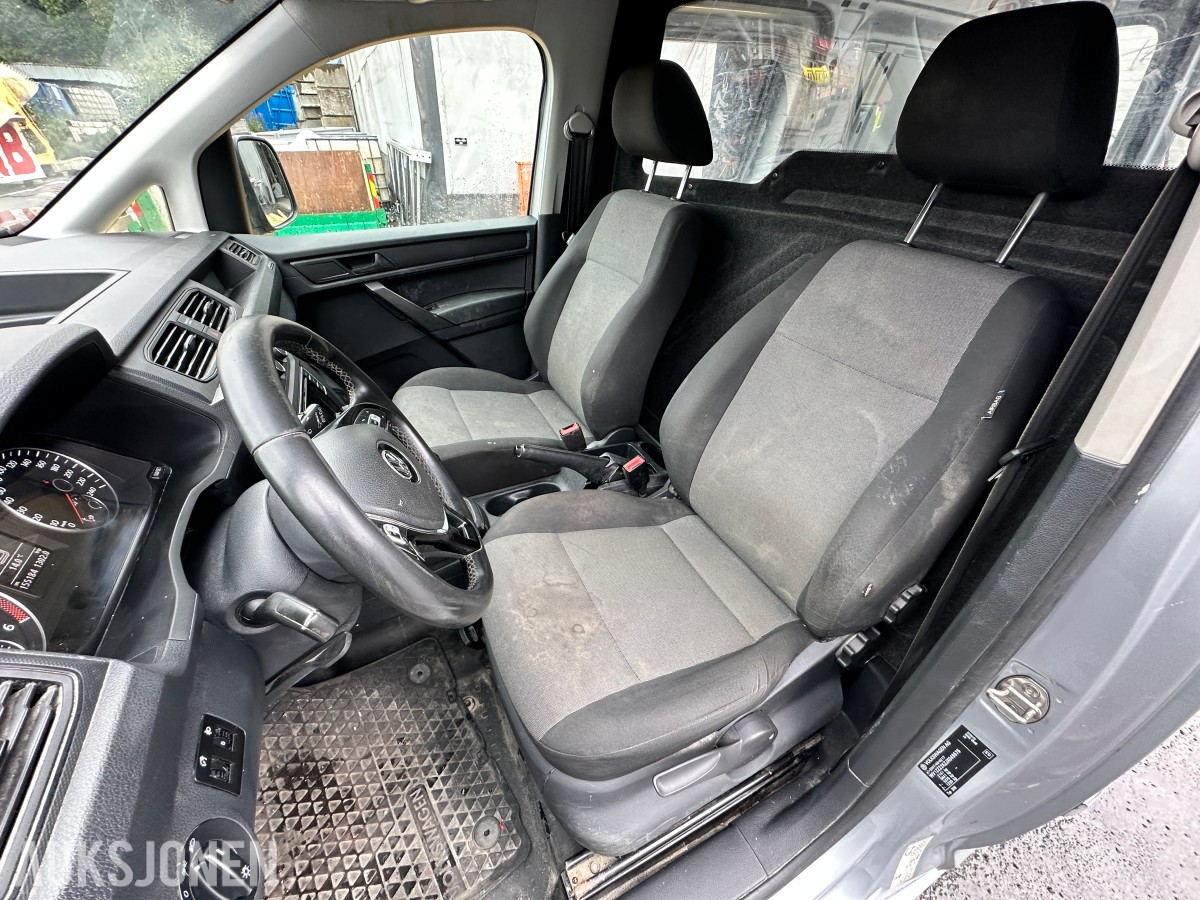 2018 Volkswagen CADDY 2.0 TDI 102HK HENGERFESTE TAKSTATIV
