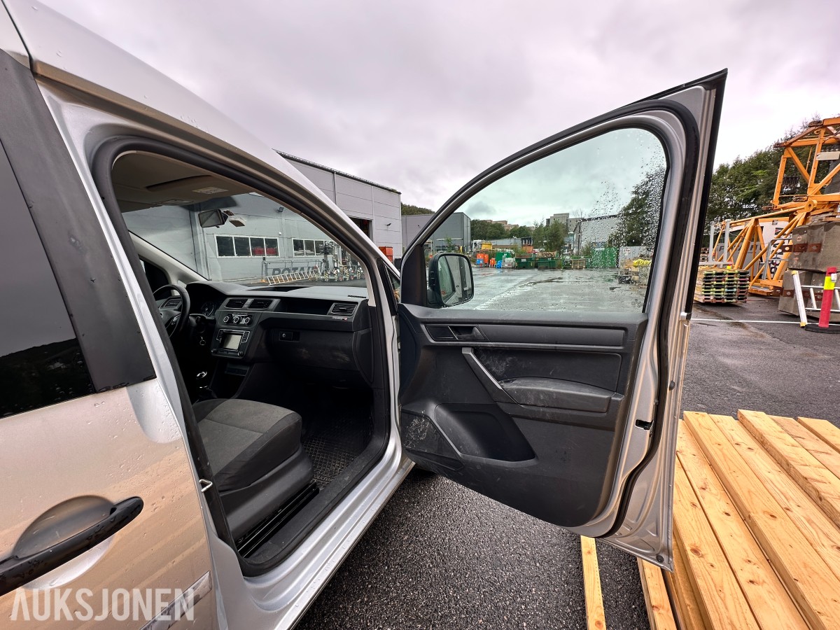 2018 Volkswagen CADDY 2.0 TDI 102HK HENGERFESTE TAKSTATIV
