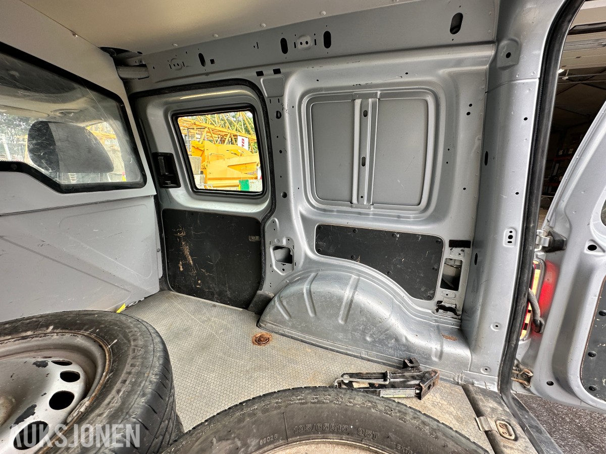2018 Volkswagen CADDY 2.0 TDI 102HK HENGERFESTE TAKSTATIV