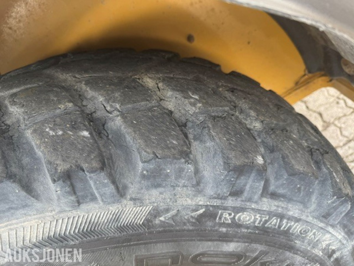 Hjullaster CAT 906M 2015 – HK-feste, ABL-skuffe – 4 531 timer
