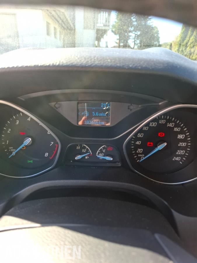 2013 Ford Focus 1.0 101hk hengerfeste s+v dekk eu ok 09.2027