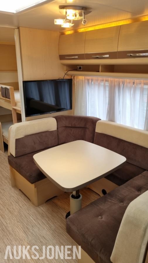 2011 Hobby 545 la vita KMF campingvogn