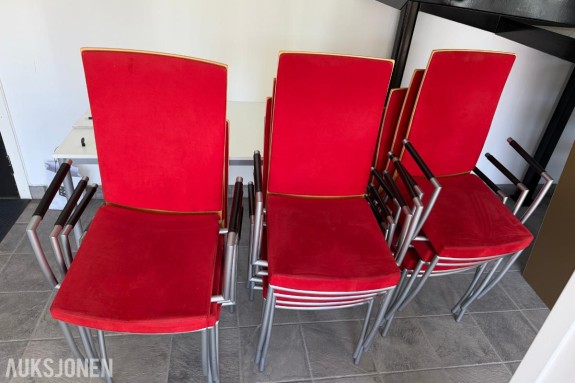 12 stk Fora Form møtestoler med armlener