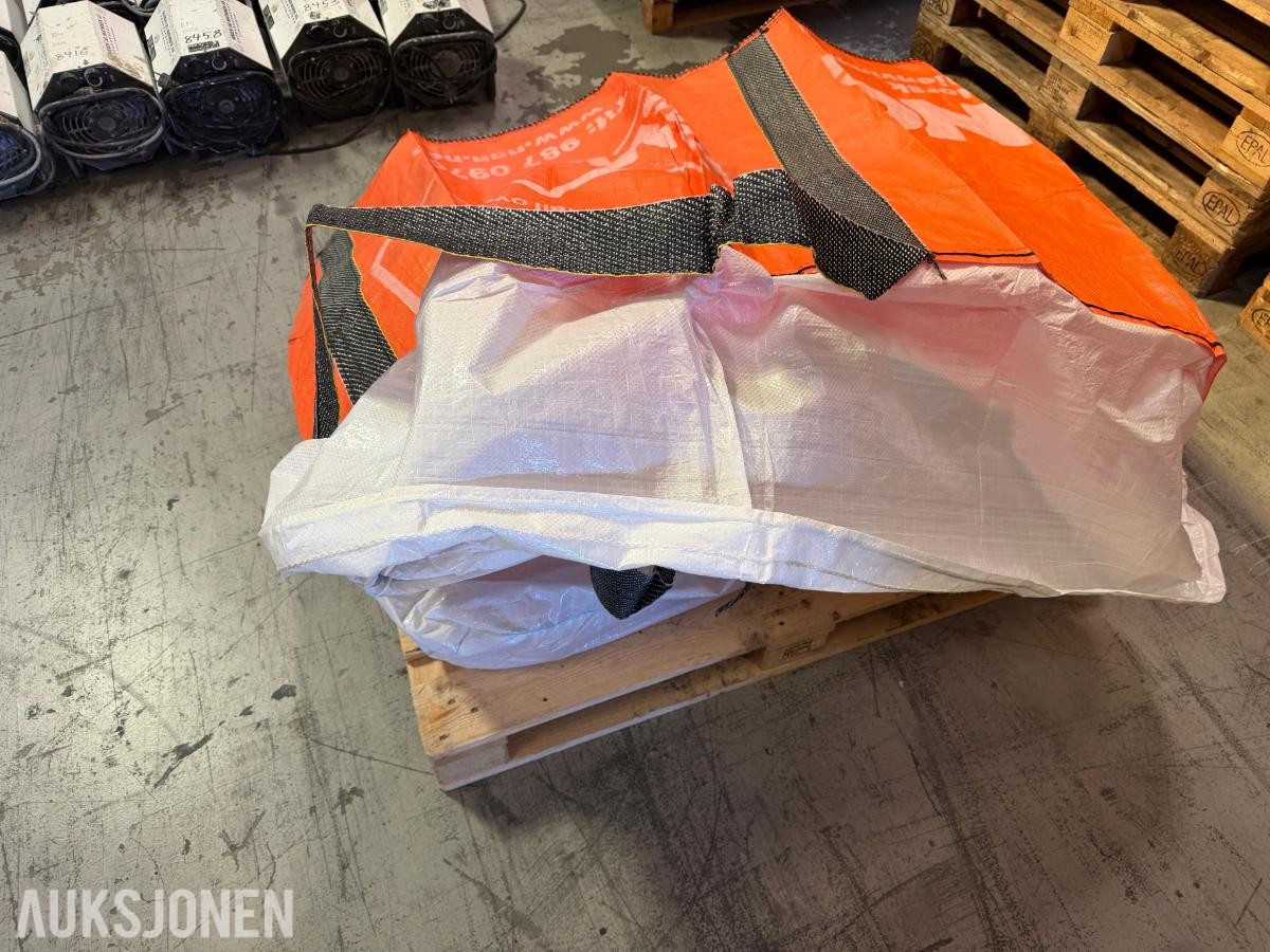 16 stk. storsekker med løftestropper ubrukte
