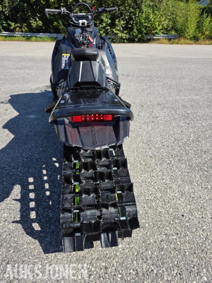 2024 Polaris 9R RMK Khaos Slash