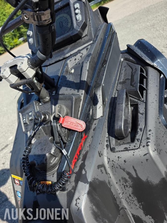 2024 Polaris 9R RMK Khaos Slash
