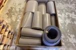 Parti med PVC-lameller til port selges samlet