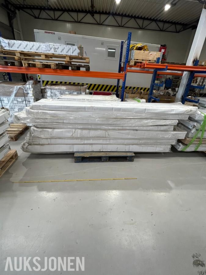 Parti med 72 nye panelradiatorer – GRAD LP-PEX / LPP-PIPE60 / KORADO