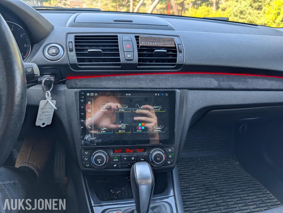 2011 BMW 1-serie, 118I 2.0, Delebil/reparasjonsobjekt