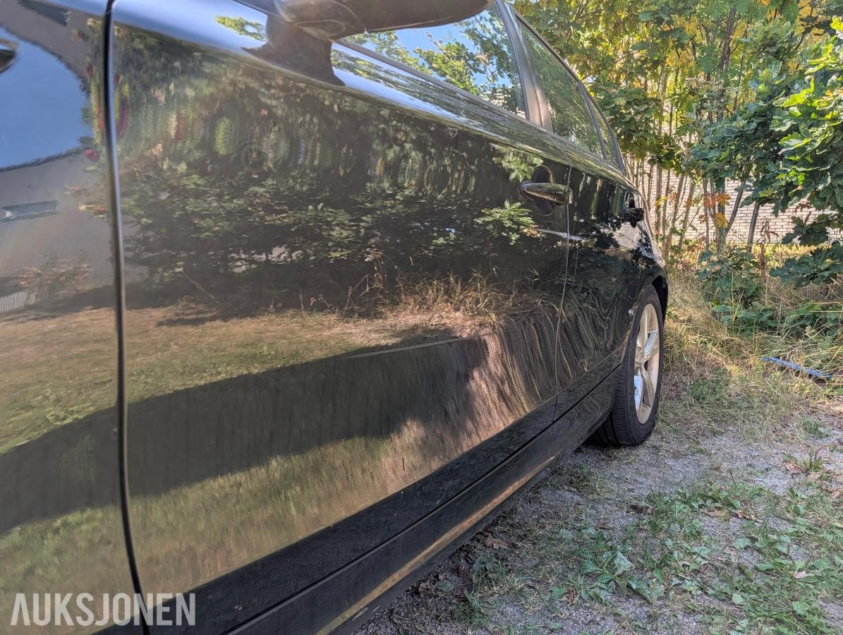 2011 BMW 1-serie, 118I 2.0, Delebil/reparasjonsobjekt