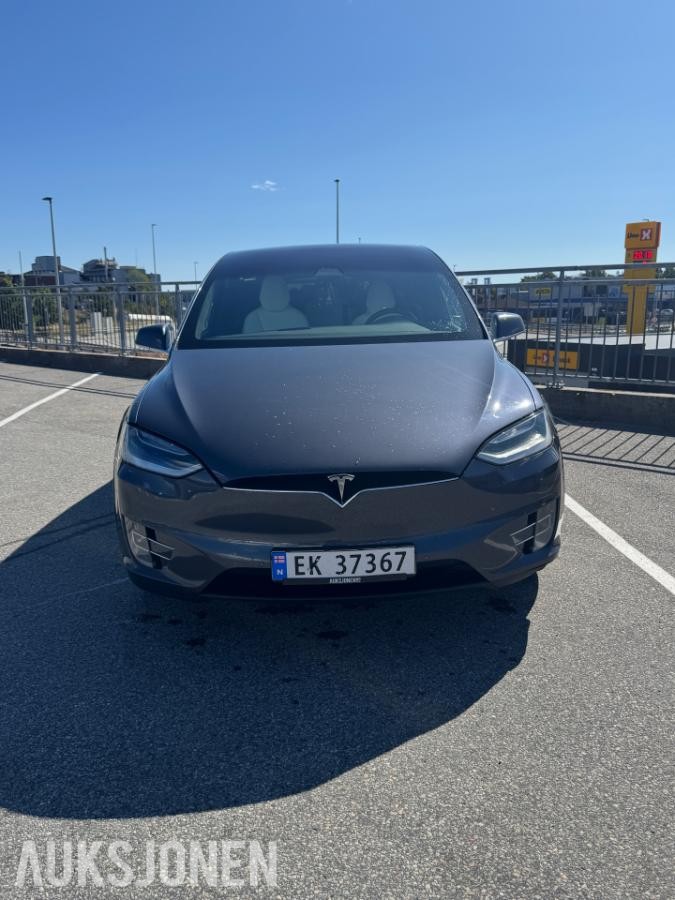 2017 Tesla MODEL X 193KW HENGERFESTE SOLTAK SKINN S+V DEKK 178280km