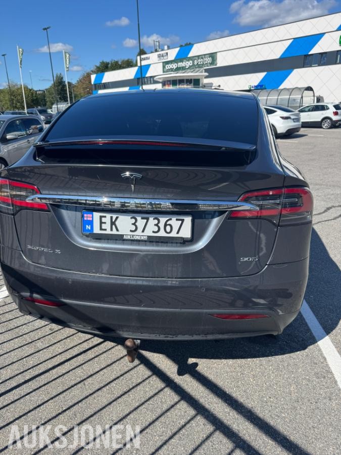 2017 Tesla MODEL X 193KW HENGERFESTE SOLTAK SKINN S+V DEKK 178280km