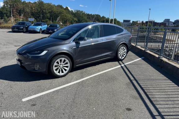 2017 Tesla MODEL X 193KW HENGERFESTE SOLTAK SKINN S+V DEKK     178280km