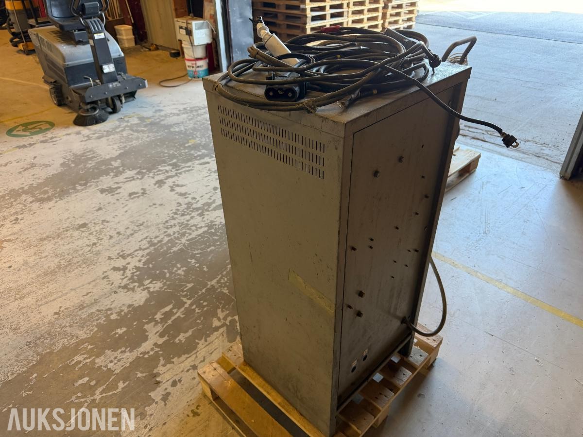 Hoppecke TC-Micro batterilader 48 V / 120 A