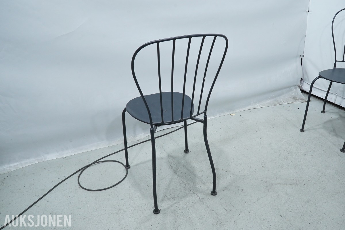 12 bord og 24 IKEA LÄCKÖ stoler