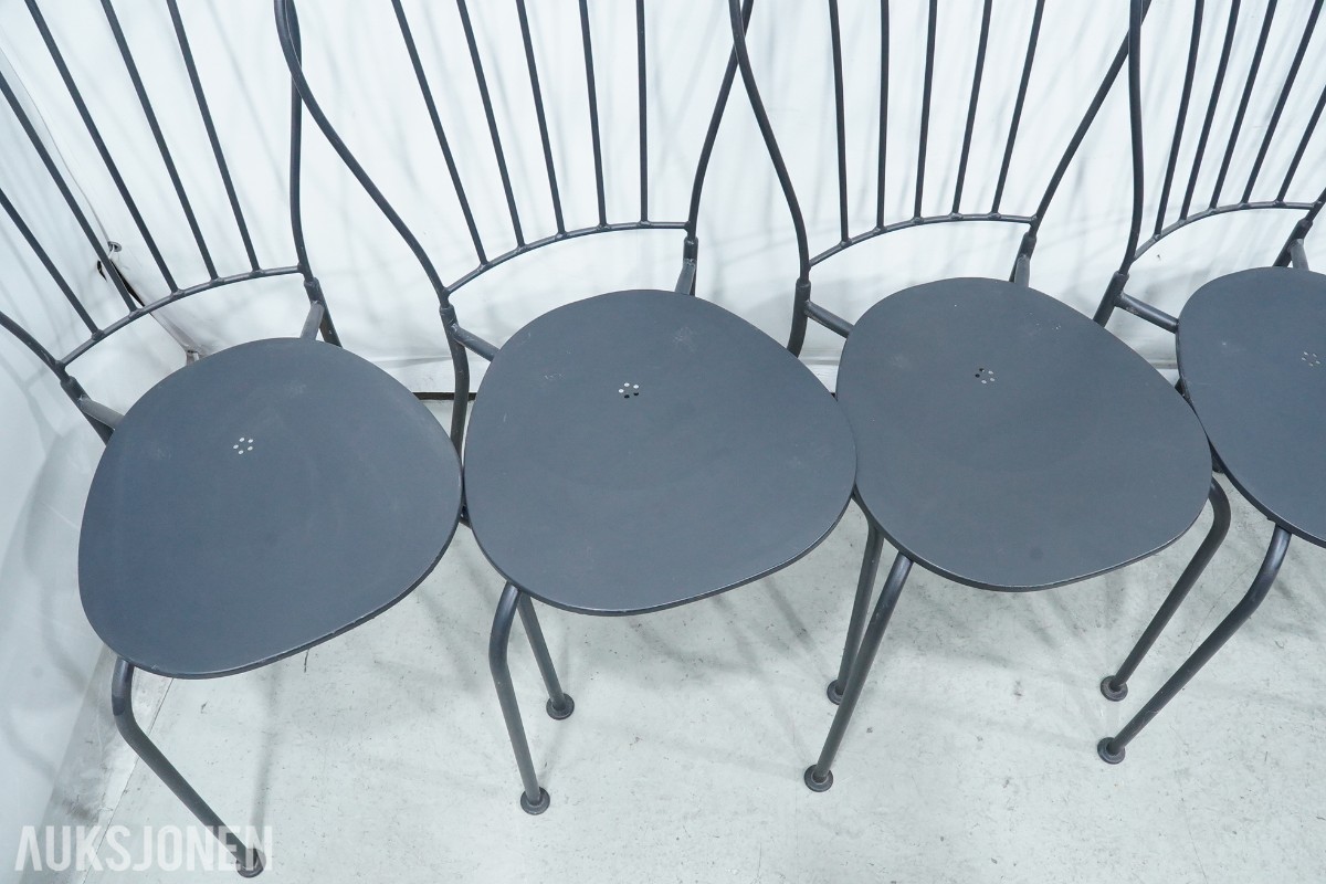 12 bord og 24 IKEA LÄCKÖ stoler