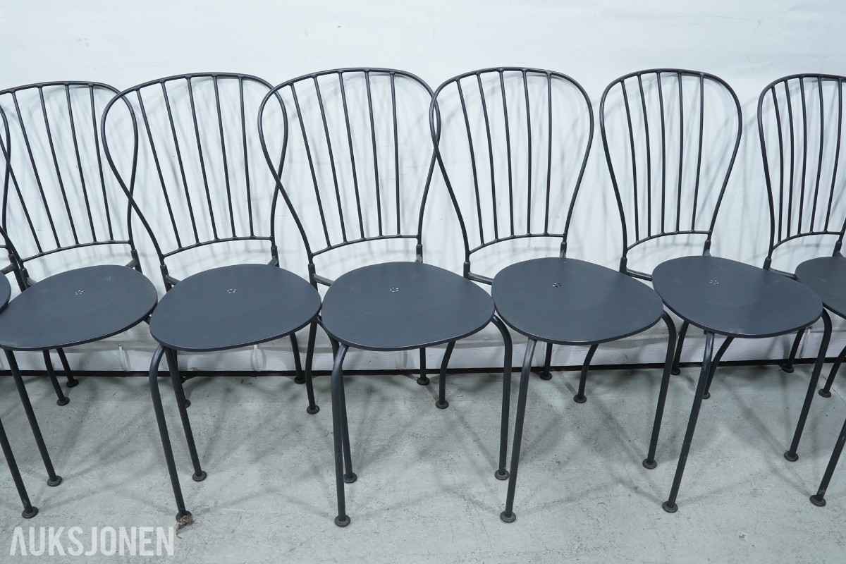 12 bord og 24 IKEA LÄCKÖ stoler
