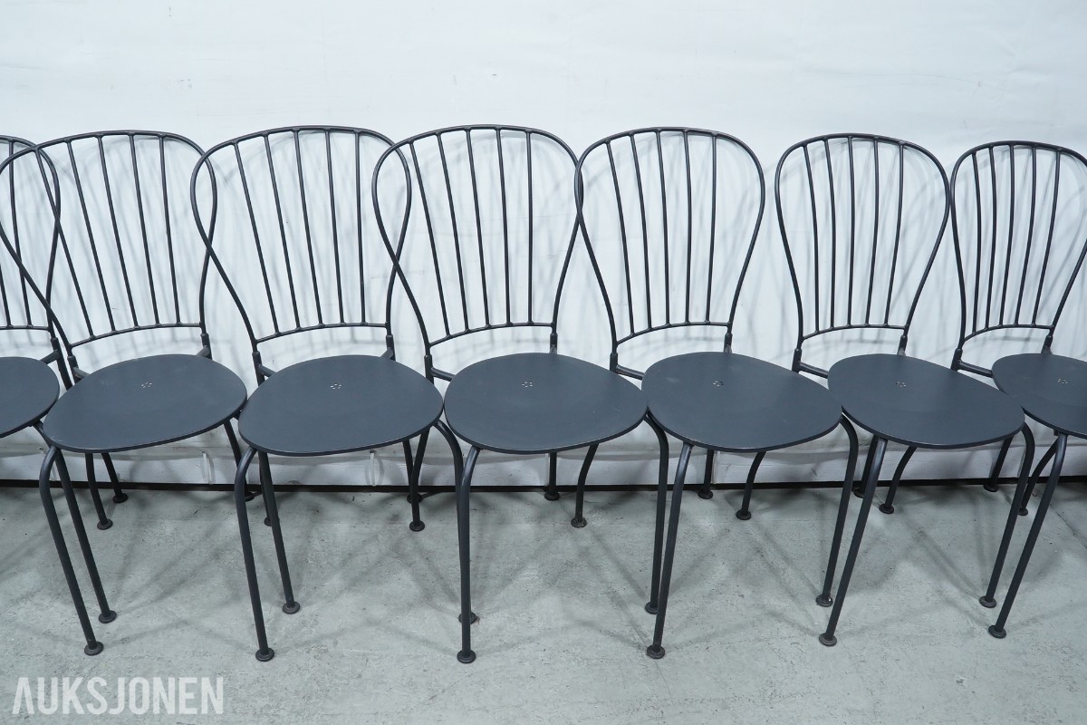 12 bord og 24 IKEA LÄCKÖ stoler
