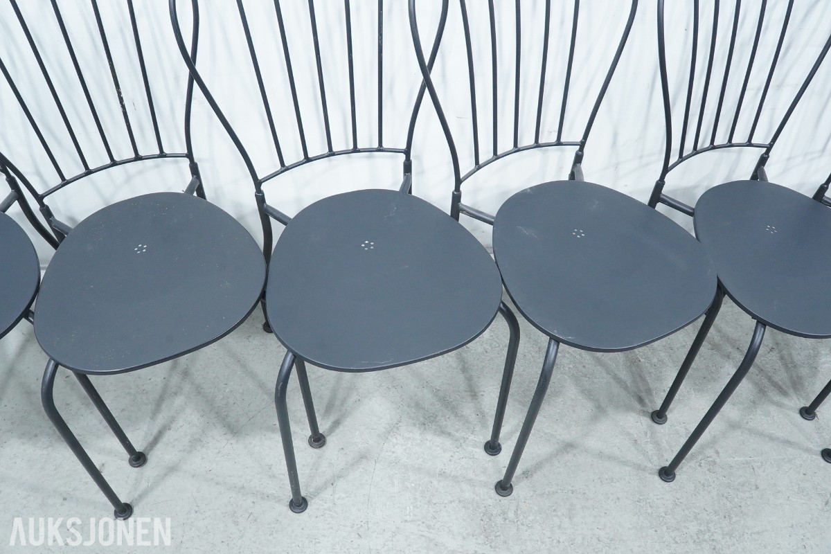 12 bord og 24 IKEA LÄCKÖ stoler