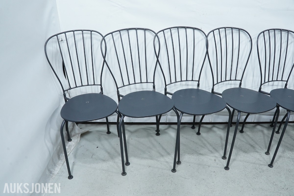 12 bord og 24 IKEA LÄCKÖ stoler