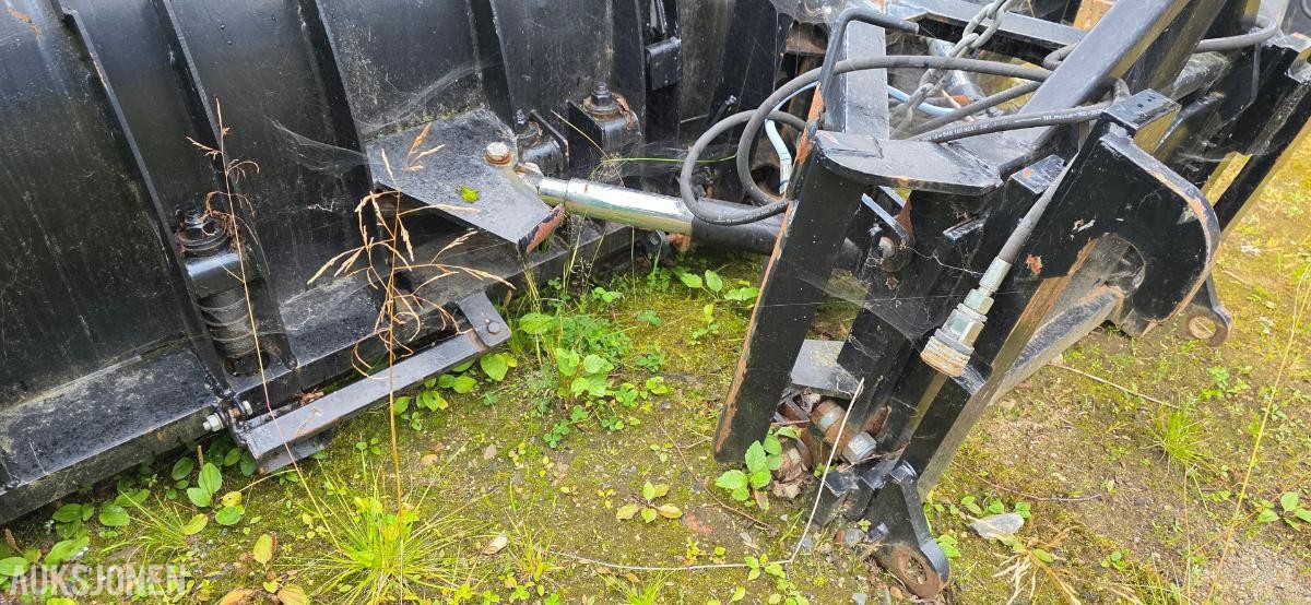 Hydraulisk diagonalblad - Snøskjær- Bm-Feste - Brøyteskjær 3.30 m.